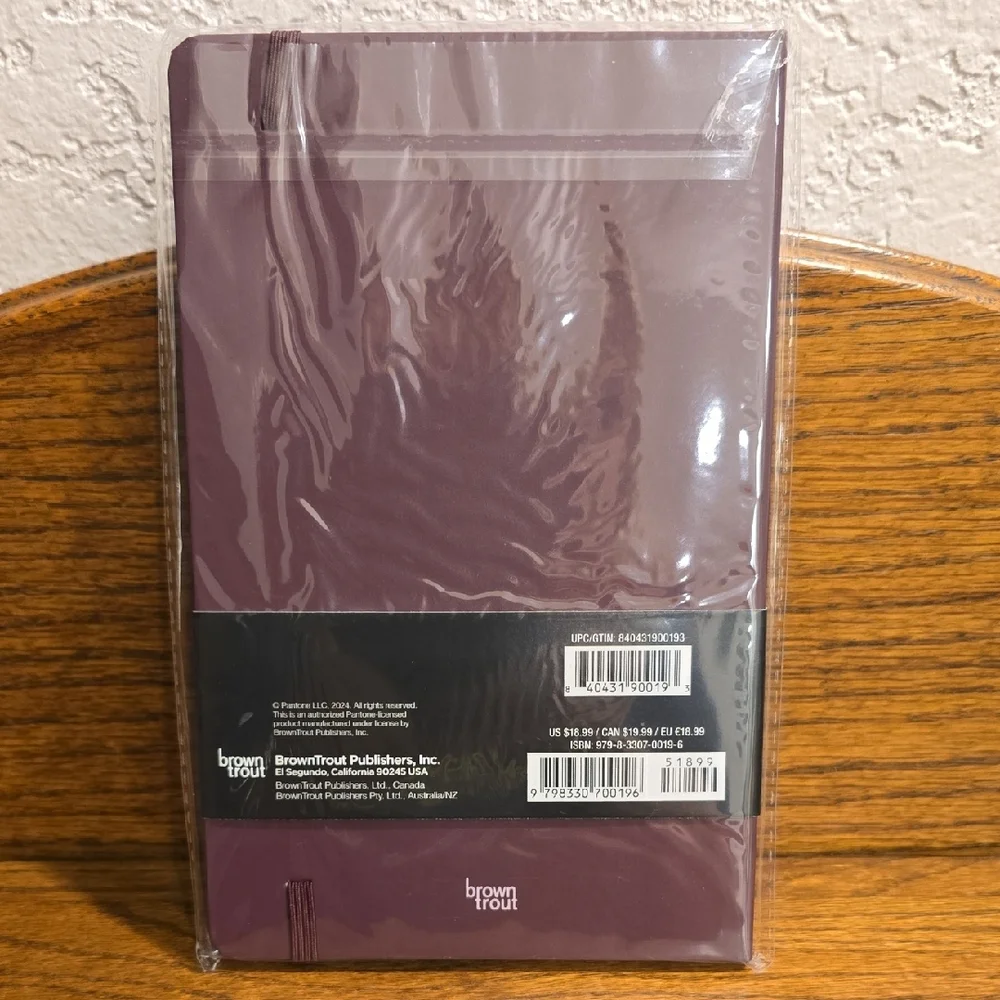 Pantone Purple Trendsetters Journal